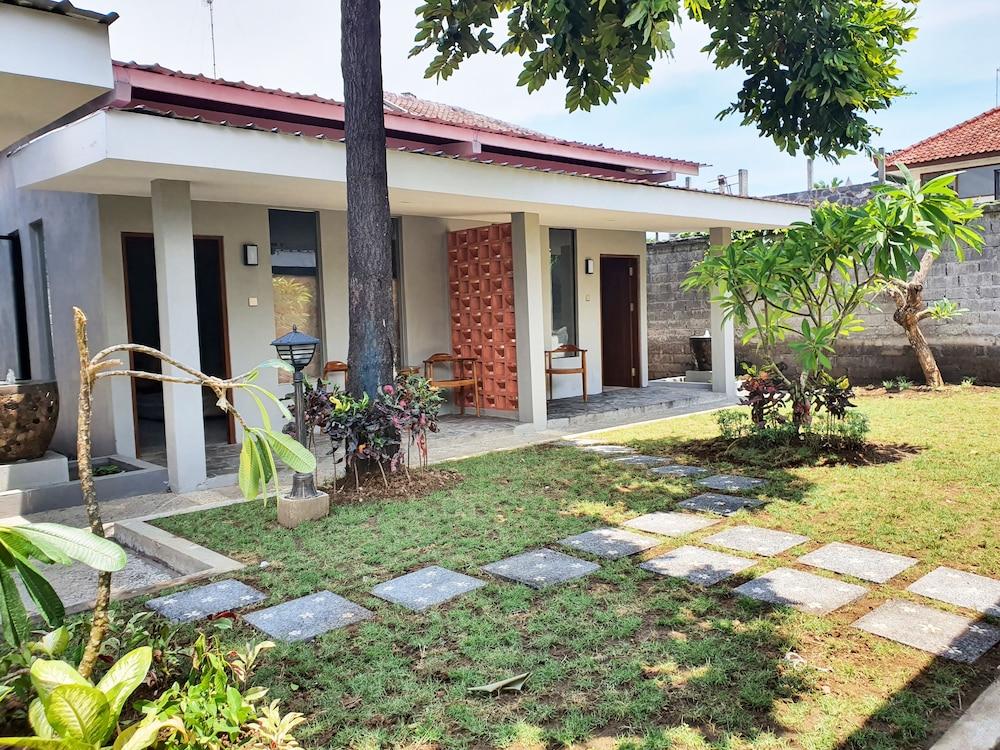 Sanur Agung Hotel Экстерьер фото