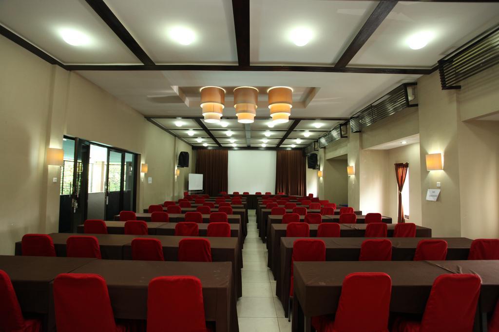 Sanur Agung Hotel Экстерьер фото