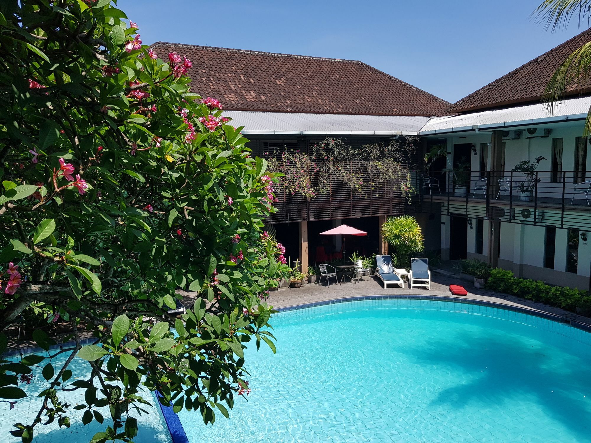 Sanur Agung Hotel Экстерьер фото