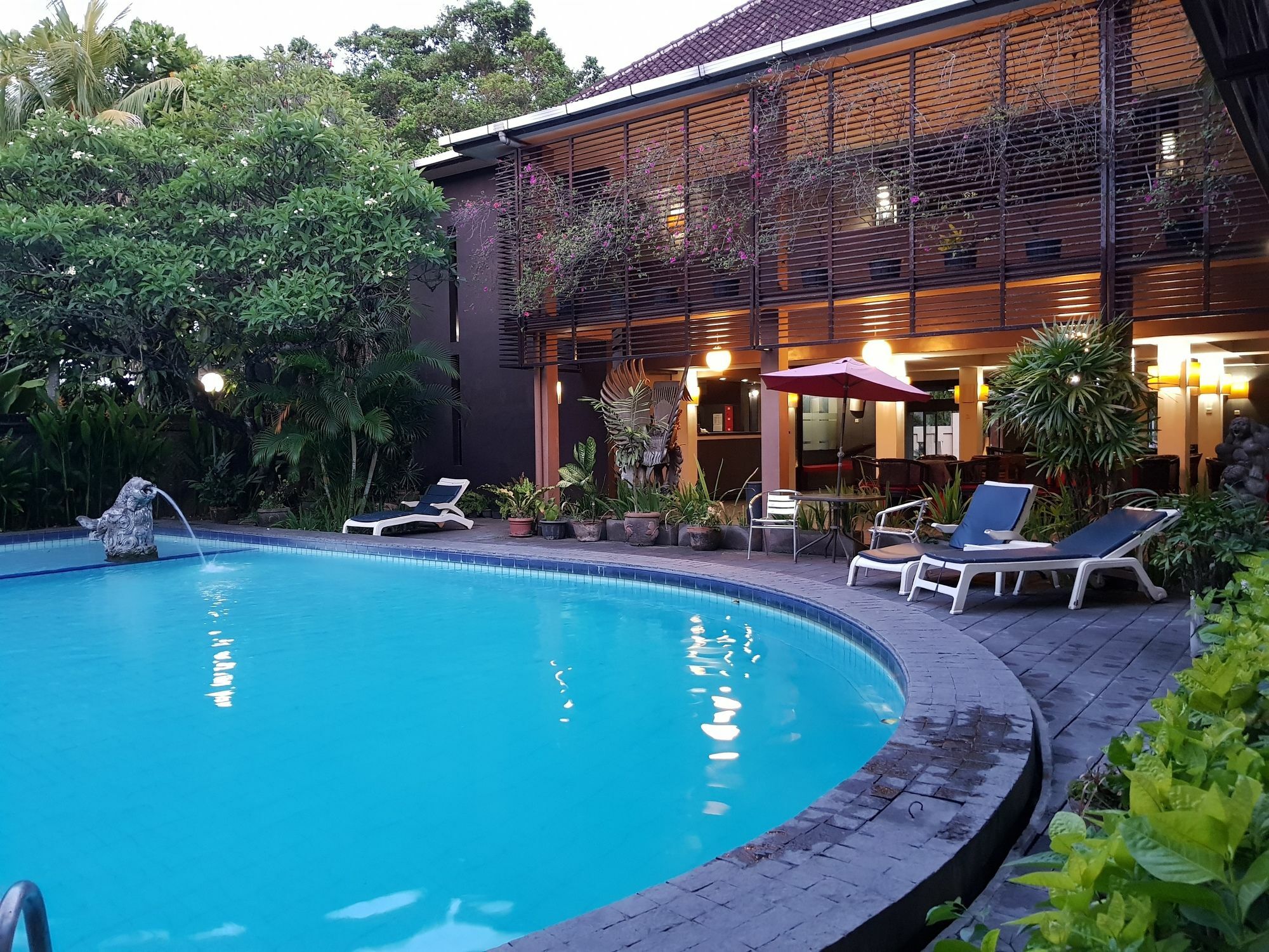Sanur Agung Hotel Экстерьер фото